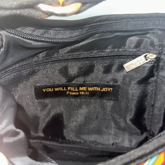 Beach by CLC. Mod art design, like new inside zipper pocket front zipper pocket - Picture 13 of 16